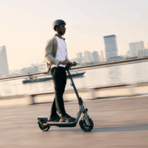 Ninebot F3 Plus | Scooter 70km